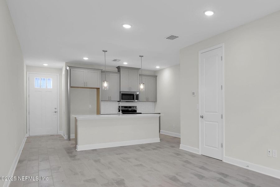 Furnished interior view inside a new home in Woodland Park, Nocatee (Image 12).