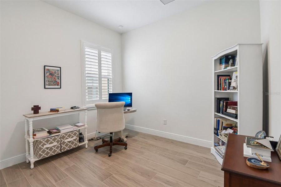 Furnished interior view inside a new home in Hawkstone, Lithia (Image 44).