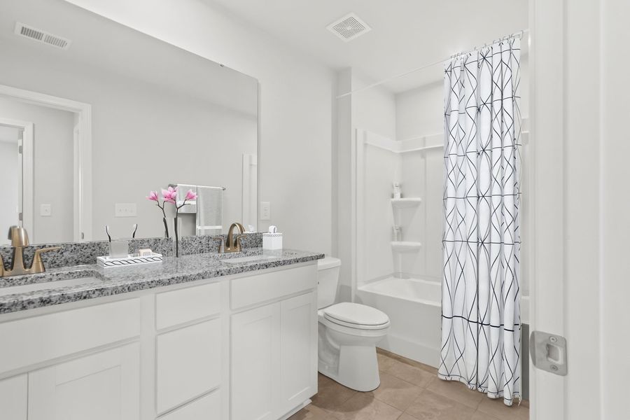 Furnished interior view inside a new home in Crown Pointe, Simpsonville (Image 9).