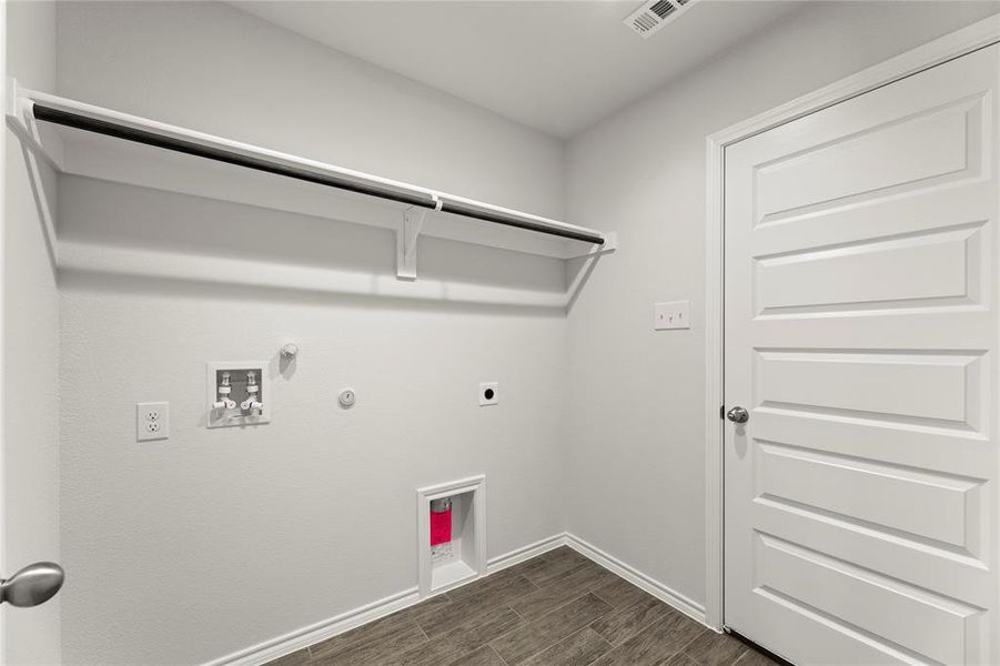 Spacious, unfurnished interior of a new home in Northspur, Terrell (Image 22).