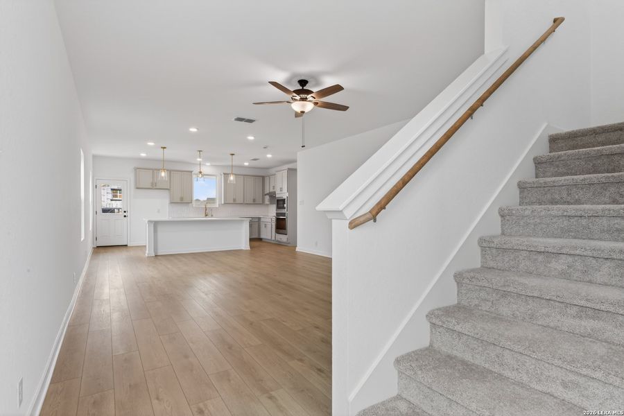 Spacious, unfurnished interior of a new home in Saddlebrook Ranch, Schertz (Image 11).