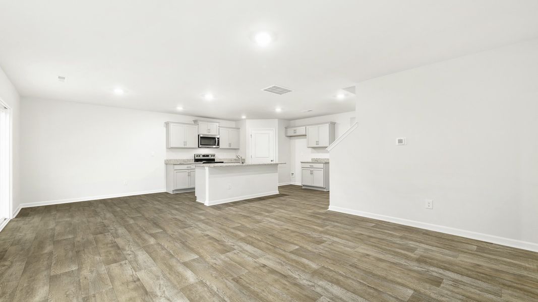 Spacious, unfurnished interior of a new home in Baymeade, Lexington (Image 12). Spacious, unfurnished interior of a new home in Baymeade, Lexington (Image 12).
