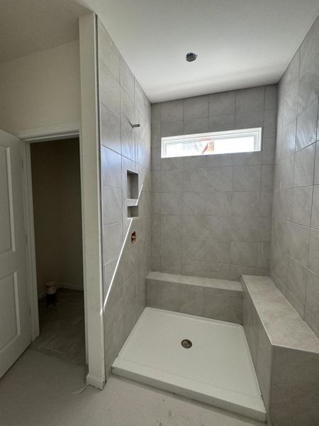 Image 15 of a home in Oakley Pointe.