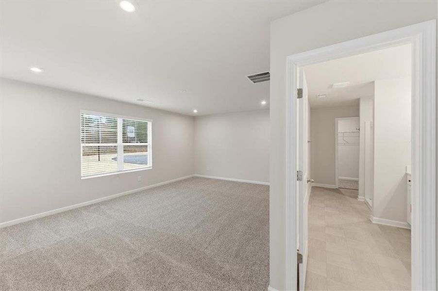 Spacious, unfurnished interior of a new home in Park Center Pointe, Mableton (Image 23).