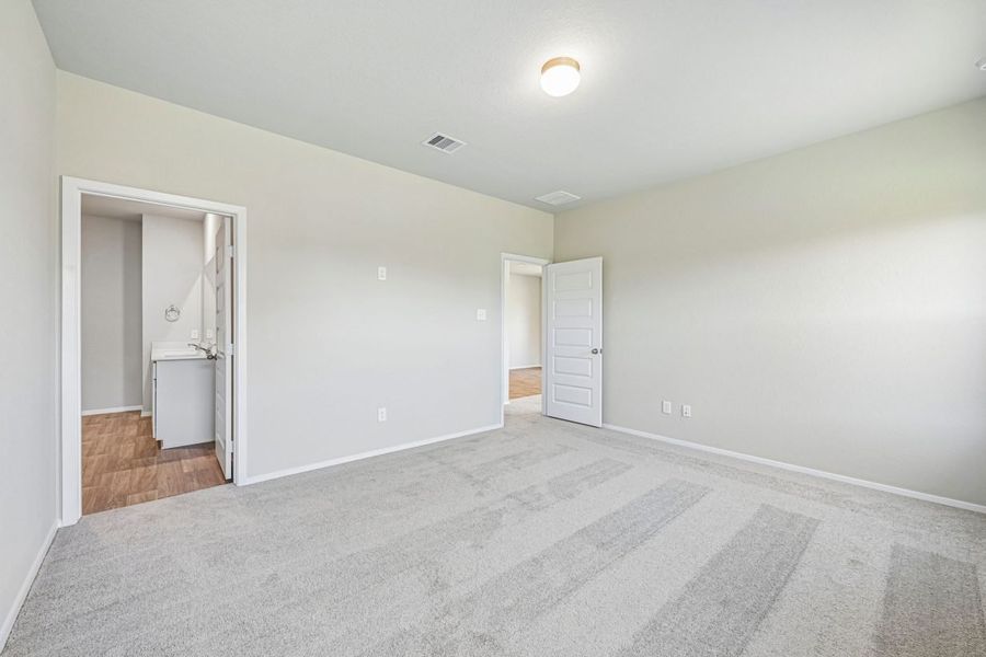 Spacious, unfurnished interior of a new home in Harrington Trails, New Caney (Image 23). Spacious, unfurnished interior of a new home in Harrington Trails, New Caney (Image 23).