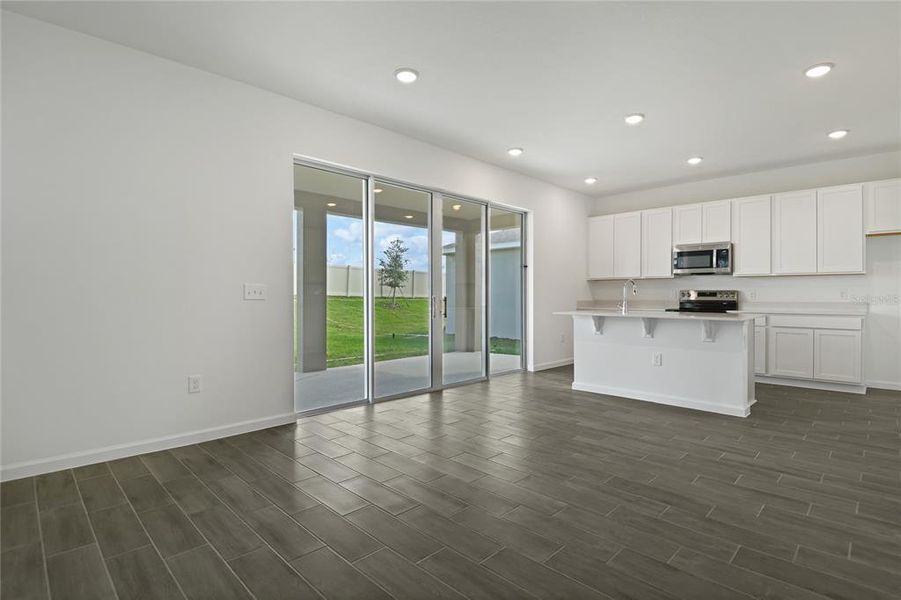 Spacious, unfurnished interior of a new home in Seasons at Scenic Terrace, Lake Hamilton (Image 16). Spacious, unfurnished interior of a new home in Seasons at Scenic Terrace, Lake Hamilton (Image 16).