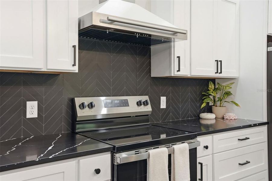 Image 58 of a home in .