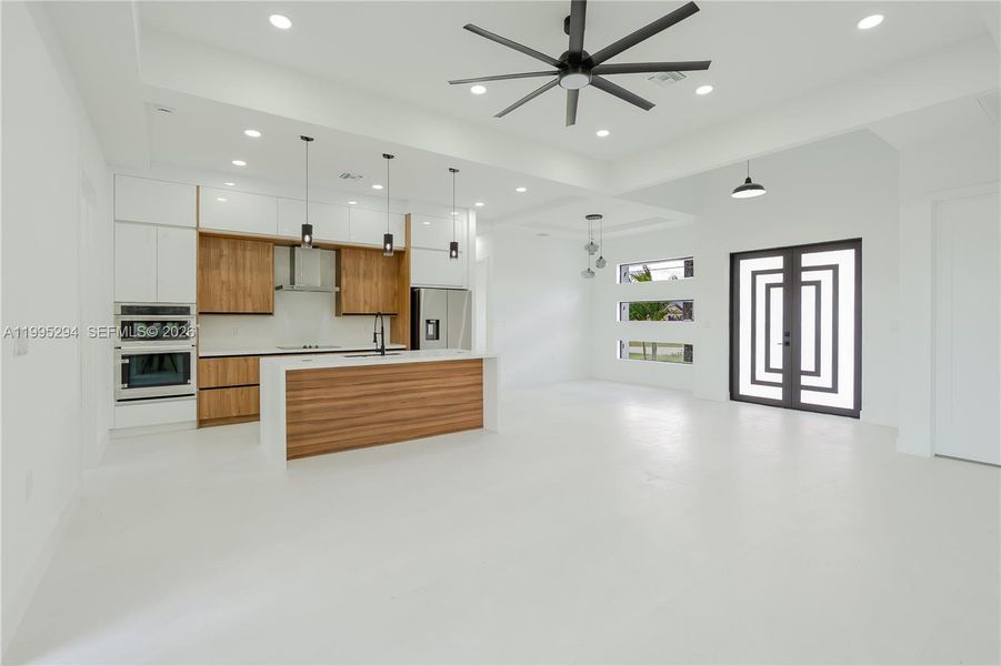 Furnished interior view inside a new home in , Cape Coral (Image 6).