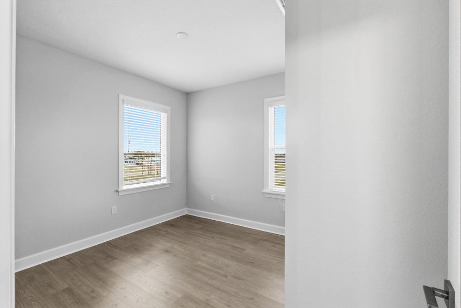 Representative unfurnished interior of a home built from the Bayview by SeaGate Homes in Beachview Cove, Ormond Beach (Image 72).