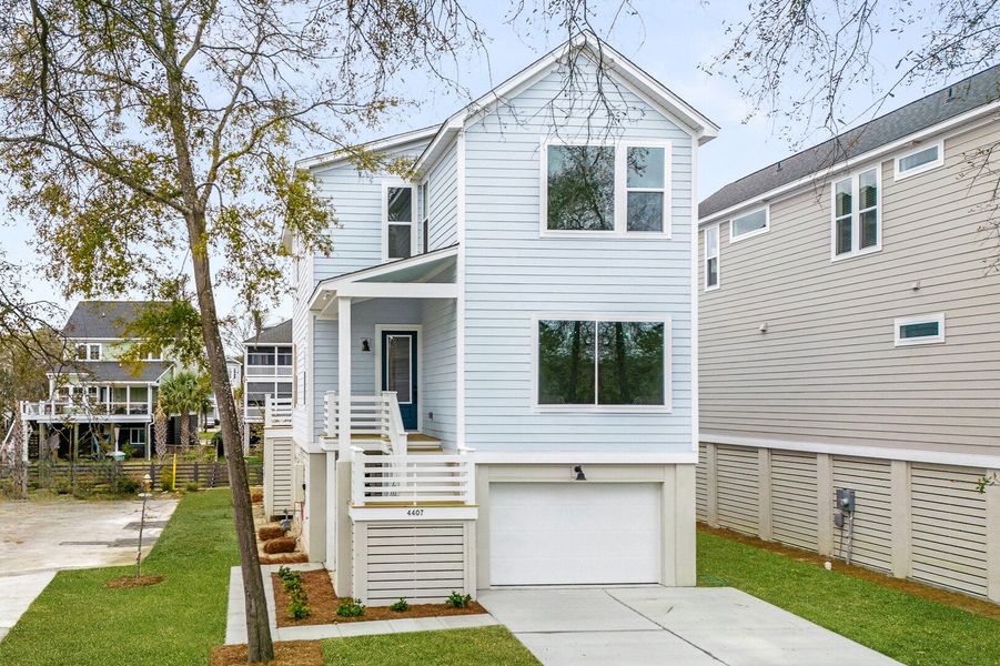 Front exterior of a new home in Horry County Homes, Myrtle Beach, SC, highlighting curb appeal (Image 1).