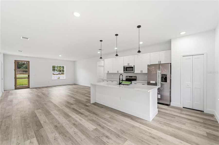 Furnished interior view inside a new home in , Ocala (Image 8).