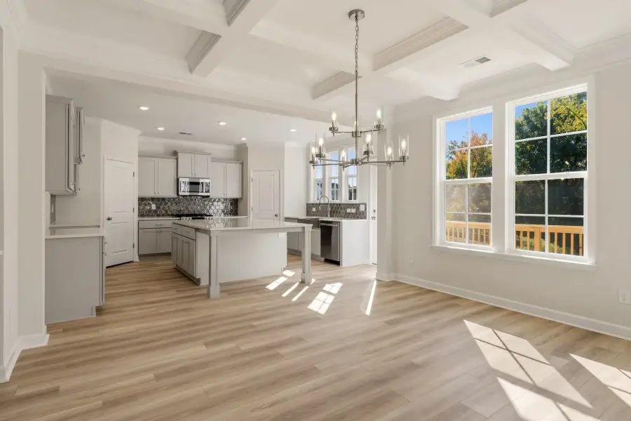 Spacious, unfurnished interior of a new home in Parris Meadows, Chesnee (Image 19).