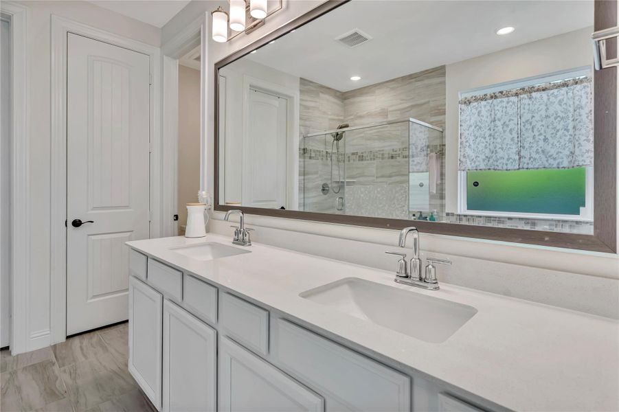 Furnished interior view inside a new home in Harper's Preserve - Classic Series, Conroe (Image 11). Furnished interior view inside a new home in Harper's Preserve - Classic Series, Conroe (Image 11).