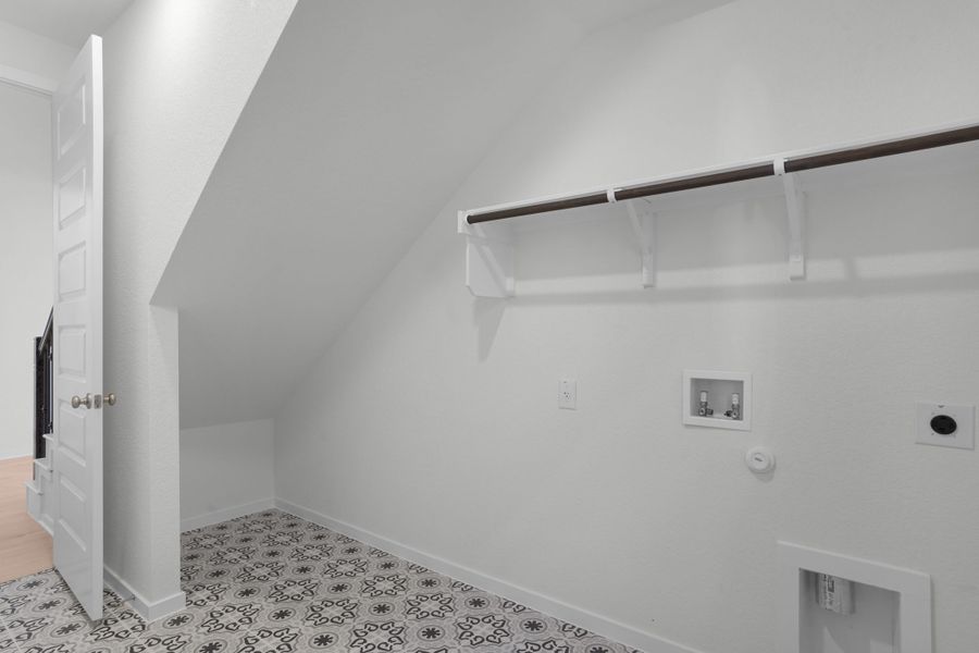 Spacious, unfurnished interior of a new home in The Grove at Blackhawk, Pflugerville (Image 22). Spacious, unfurnished interior of a new home in The Grove at Blackhawk, Pflugerville (Image 22).