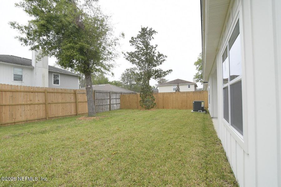 Exterior details and patio area of a home in , Jacksonville (Image 4).