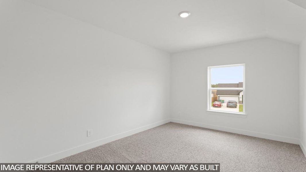 Spacious, unfurnished interior of a new home in Silverthorne, Conroe (Image 17).