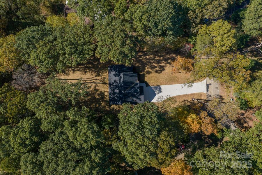 Image 34 of a home in .