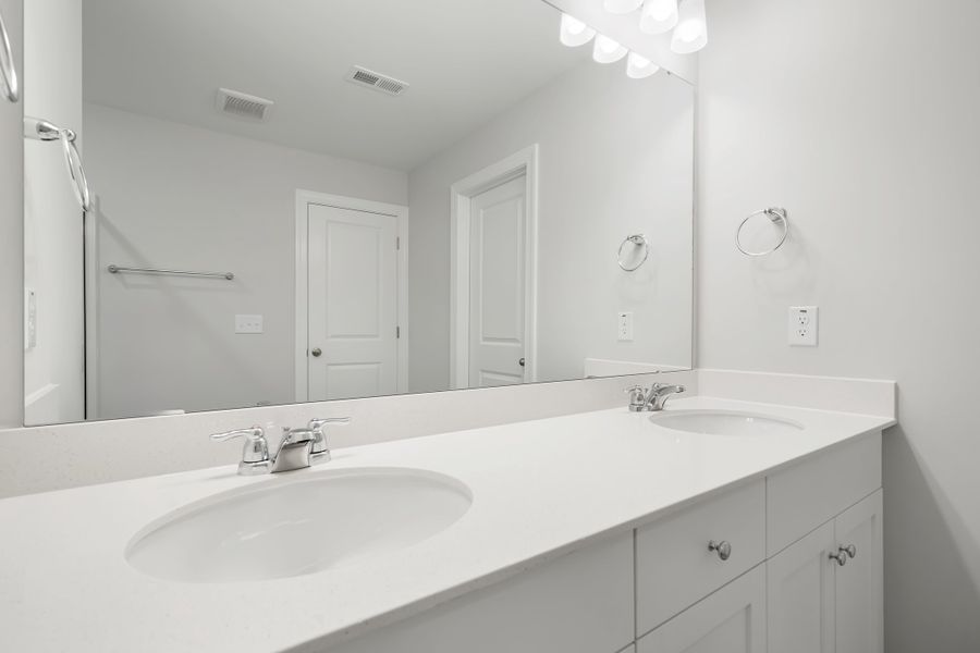 New Home in Zebulon, NC.  - Slide 25