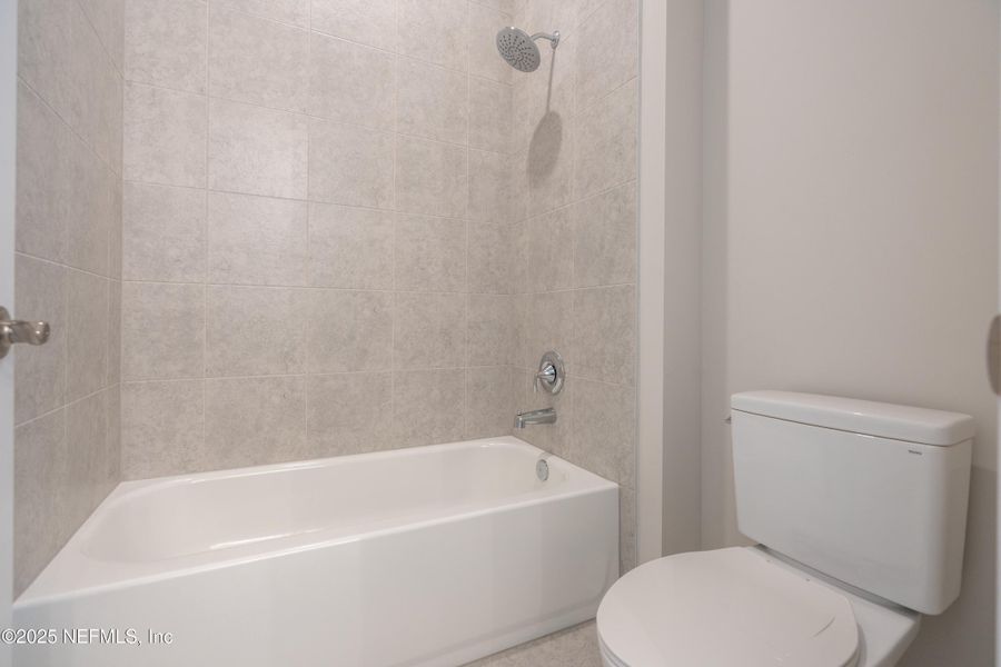 Furnished interior view inside a new home in Madeira, St. Augustine (Image 8).