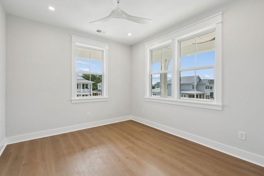 Spacious, unfurnished interior of a new home in Overlook at Copahee Sound, Awendaw (Image 19). Spacious, unfurnished interior of a new home in Overlook at Copahee Sound, Awendaw (Image 19).