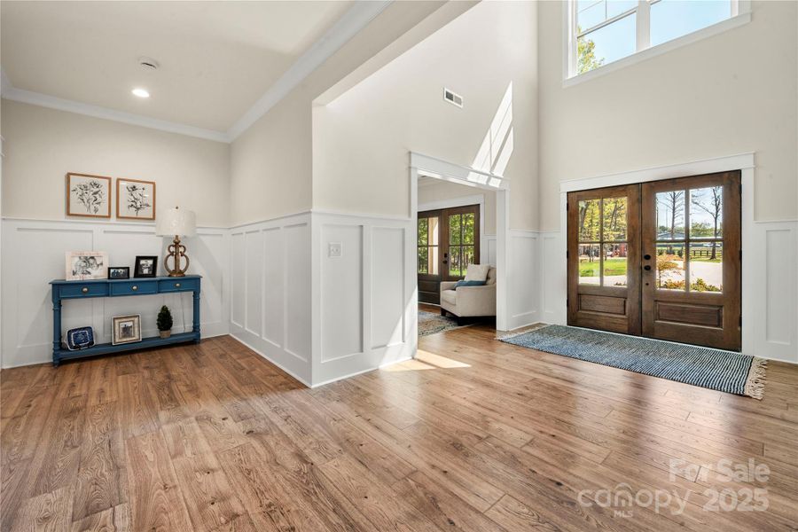 Spacious, unfurnished interior of a new home in , Clover (Image 19).