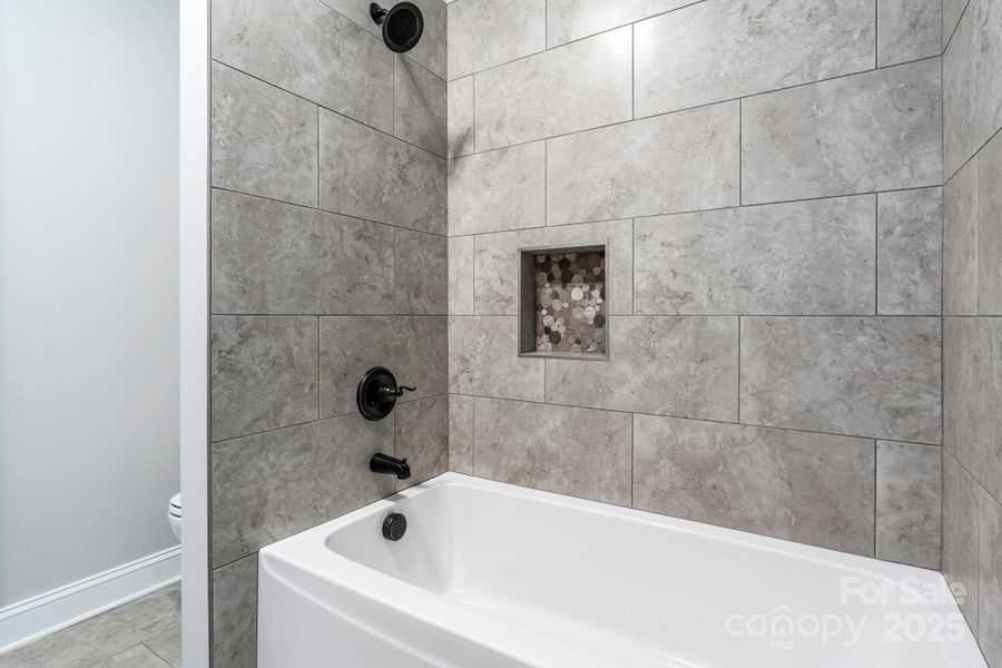 master tub/shower combo master tub/shower combo