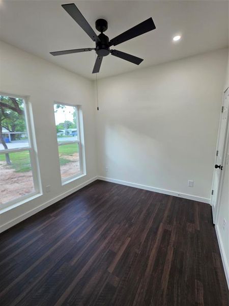 Spacious, unfurnished interior of a new home in , Brownwood (Image 10).