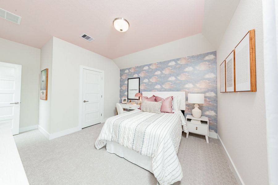 Representative furnished interior of a home built from the Somerset by Beazer Homes in Ellwood: Signature Collection, Iowa Colony (Image 12).