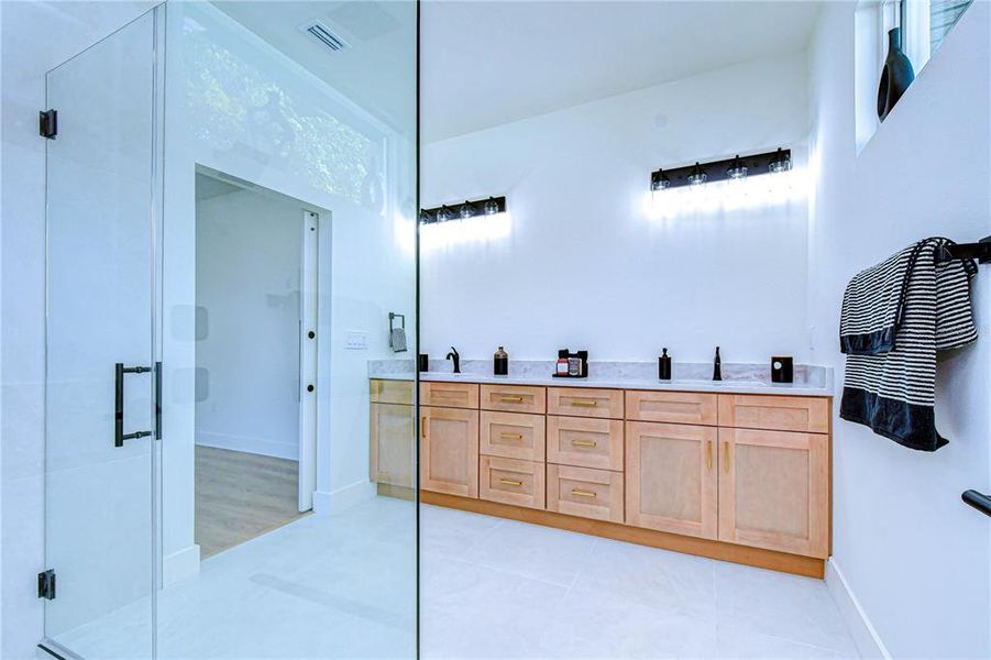 Furnished interior view inside a new home in , Tampa (Image 8). Furnished interior view inside a new home in , Tampa (Image 8).