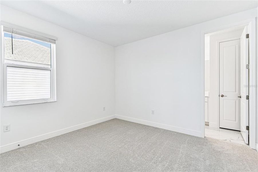 Spacious, unfurnished interior of a new home in Hawkstone, Sarasota (Image 30). Spacious, unfurnished interior of a new home in Hawkstone, Sarasota (Image 30).