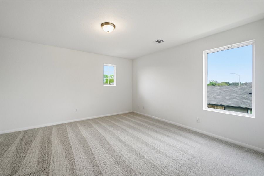 Spacious, unfurnished interior of a new home in Colony at Pinehurst, Pinehurst (Image 49).