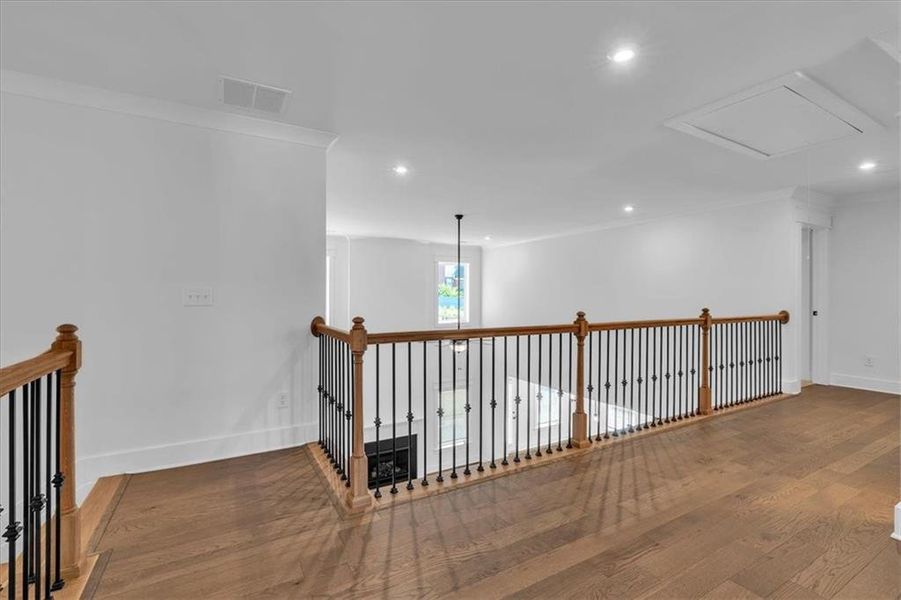 Spacious, unfurnished interior of a new home in Springside Reserve, Powder Springs (Image 32).