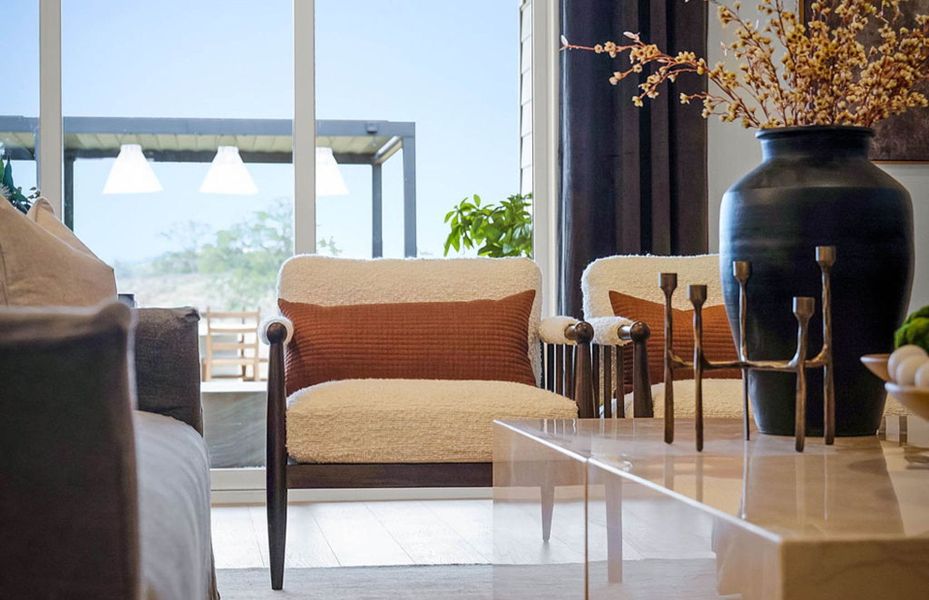 Representative interior finishes for a home built from the Prestige by Del Webb in Del Webb Austin at Lost Pines, Bastrop (Image 61).