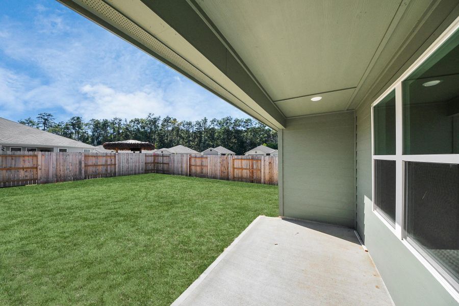 Exterior details and patio area of a home in Grand Oaks Reserve, Cleveland (Image 27). Exterior details and patio area of a home in Grand Oaks Reserve, Cleveland (Image 27).