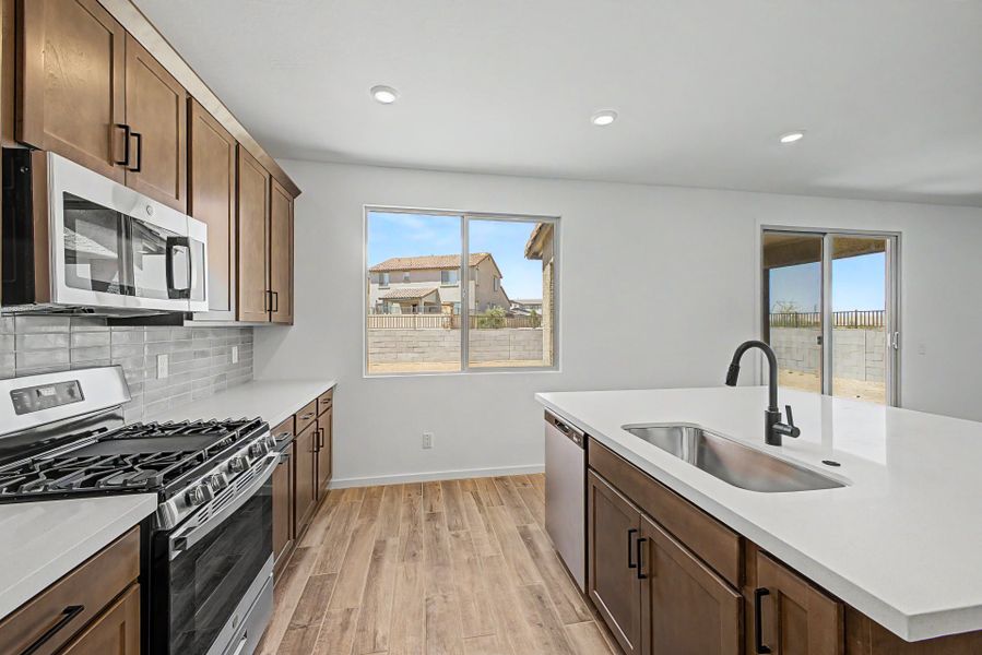 Furnished interior view inside a new home in Frontera, Surprise (Image 4).
