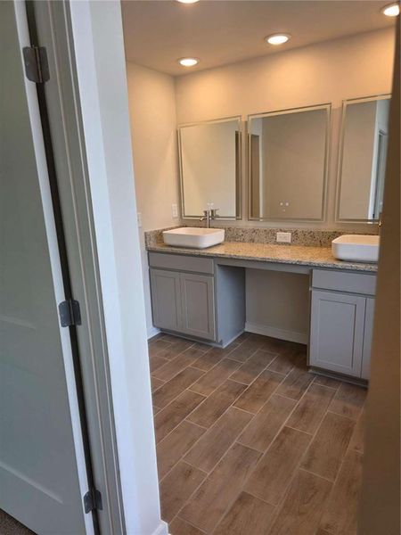 Furnished interior view inside a new home in Creekbend Overlook, Fairburn (Image 3).