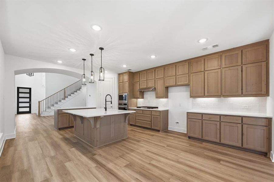 Furnished interior view inside a new home in Hillstead, Lavon (Image 12).
