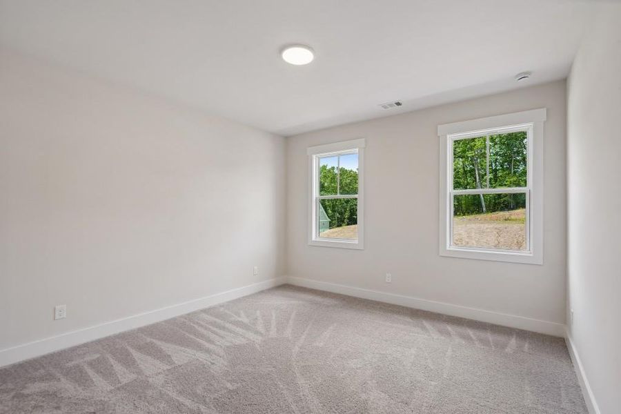 Spacious, unfurnished interior of a new home in Arden on Lanier, Cumming (Image 41).