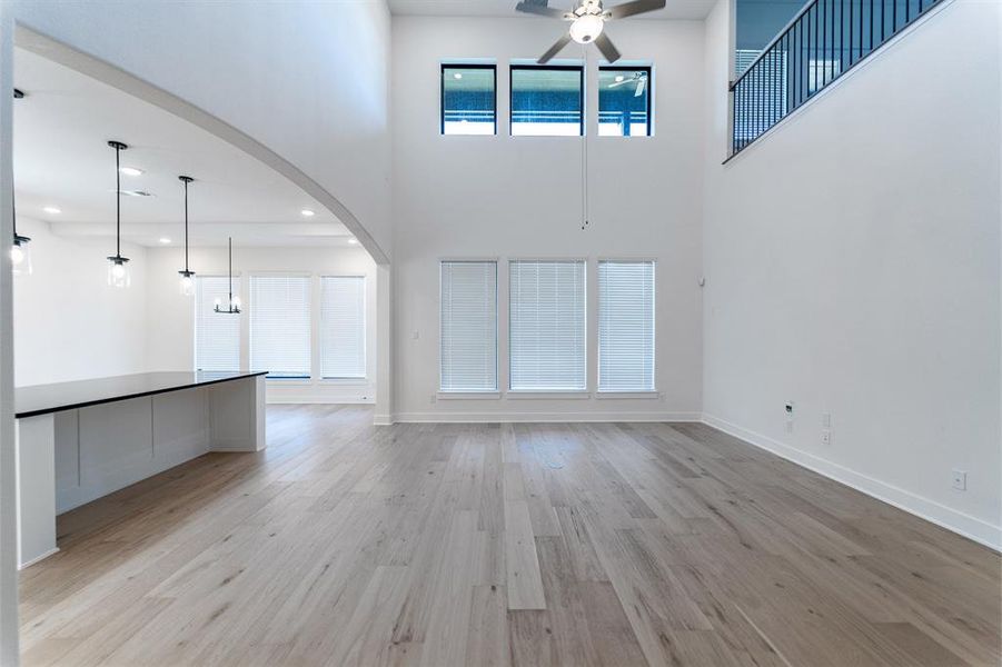 Spacious, unfurnished interior of a new home in Sonoma Verde, Rockwall (Image 17).