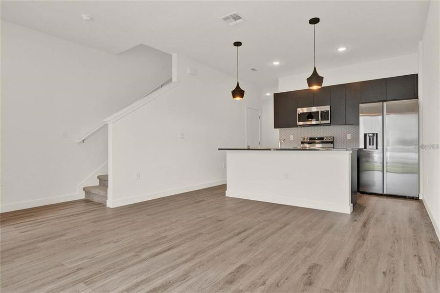 Image 28 of a home in .