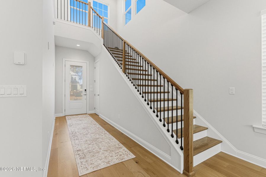 Spacious, unfurnished interior of a new home in , St. Johns (Image 22).