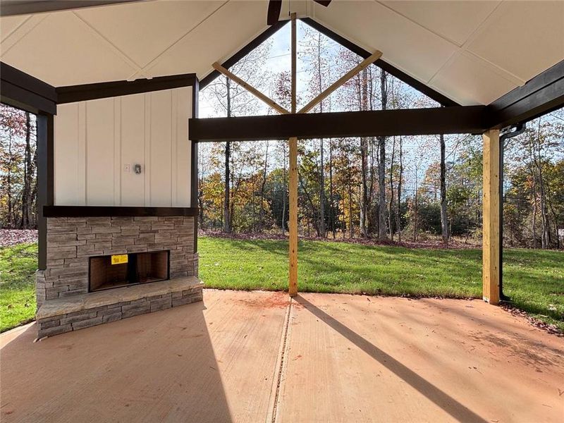 Exterior details and patio area of a home in , Jefferson (Image 23).