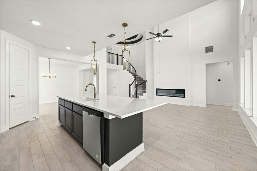 REPRESENTATIVE PHOTO REPRESENTATIVE PHOTO