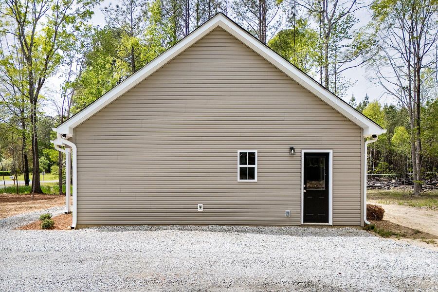 Exterior details and patio area of a home in , Mount Gilead (Image 17).