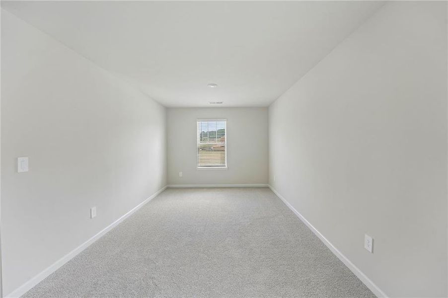 Spacious, unfurnished interior of a new home in Manning Mill, Adairsville (Image 44).