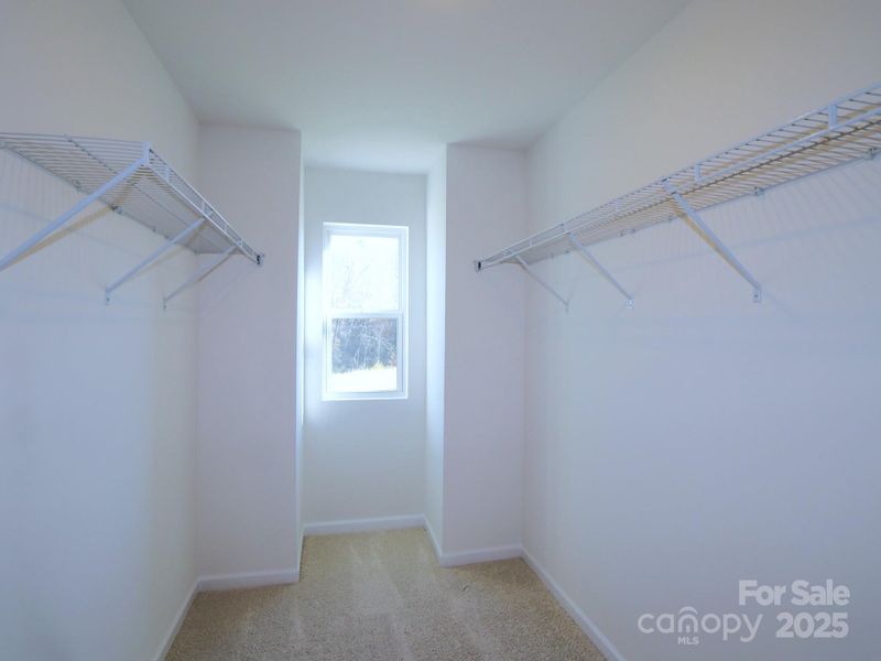 Owners walk-in closet Owners walk-in closet