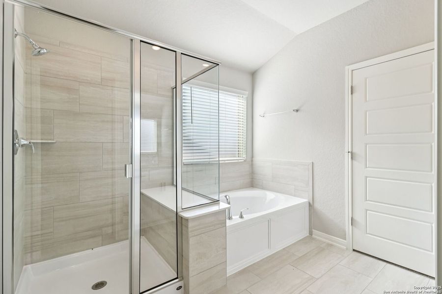 Furnished interior view inside a new home in Arcadia Ridge - Classic Series, San Antonio (Image 14).