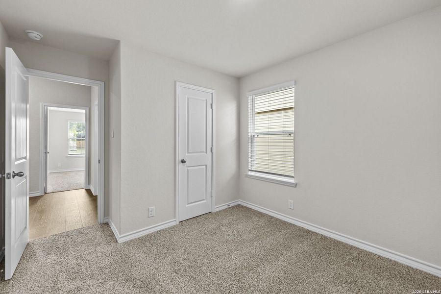 Spacious, unfurnished interior of a new home in Brookstone Creek, San Antonio (Image 16).