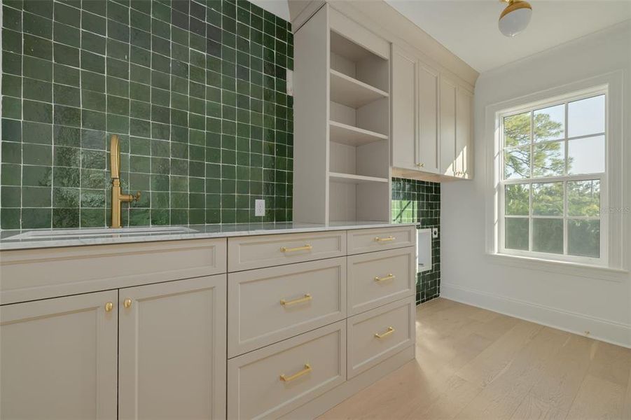 Furnished interior view inside a new home in , St. Petersburg (Image 10).