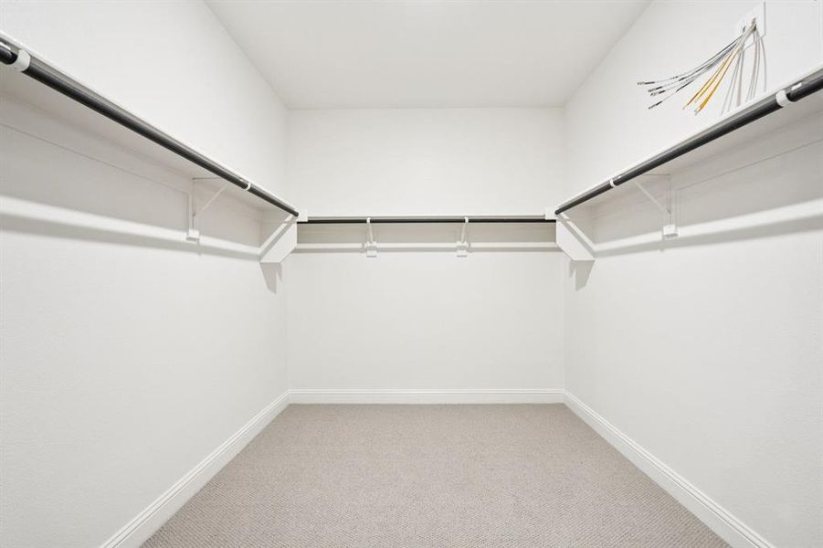 Spacious, unfurnished interior of a new home in Lakehaven - Premier Series, Farmersville (Image 38).